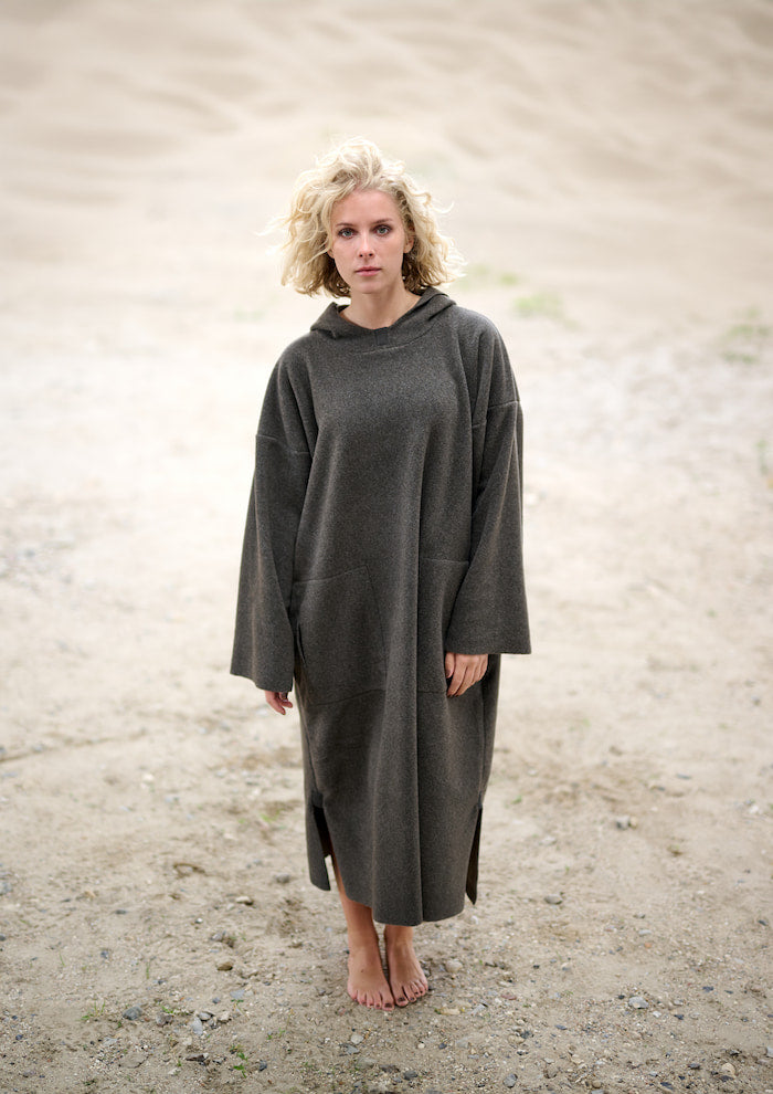 HENRIETTE STEFFENSEN COPENHAGEN BADEPONCHO DAMEN - 4096 PONCHOS BARK 320