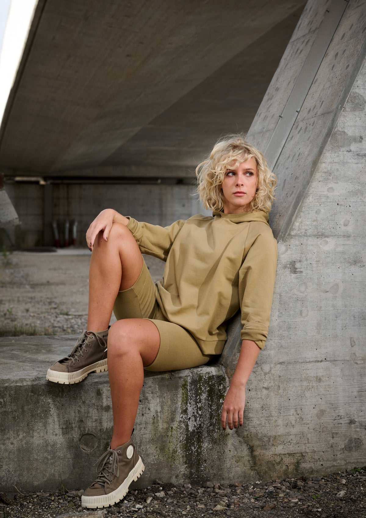 HENRIETTE STEFFENSEN COPENHAGEN BIKER SHORTS - 72306 BUKSER OLIVE 655
