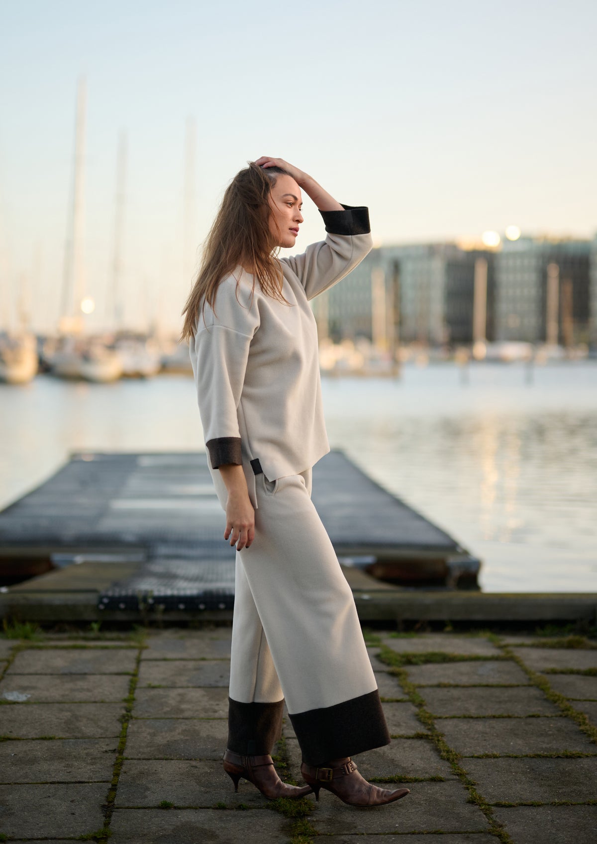 HENRIETTE STEFFENSEN COPENHAGEN BLUSE 2 FARBIGE - 1371 BLUSER KIT/CHOCOLATE 326