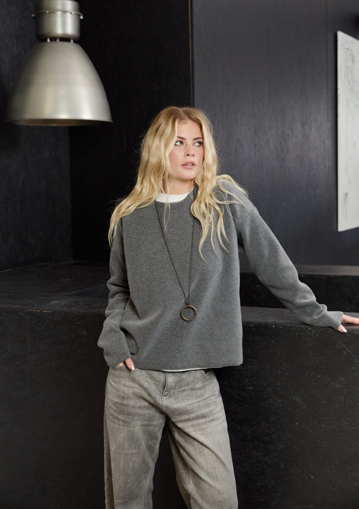 HENRIETTE STEFFENSEN COPENHAGEN BLUSE RUNDEM AUSSCHNITT - 1359 BLUSER GREY 905