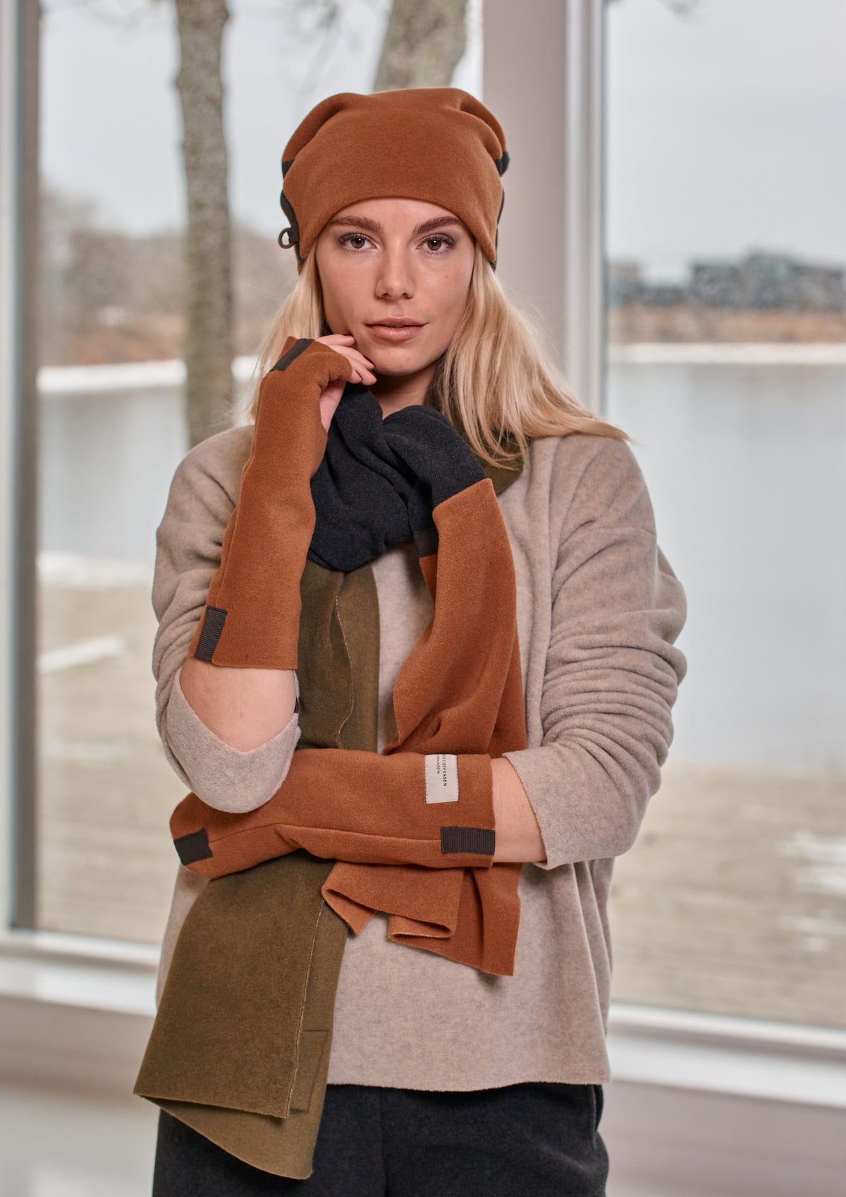 HENRIETTE STEFFENSEN COPENHAGEN HANDGELENK-WÄRMER - 6022 WRIST WARMERS RUST 706