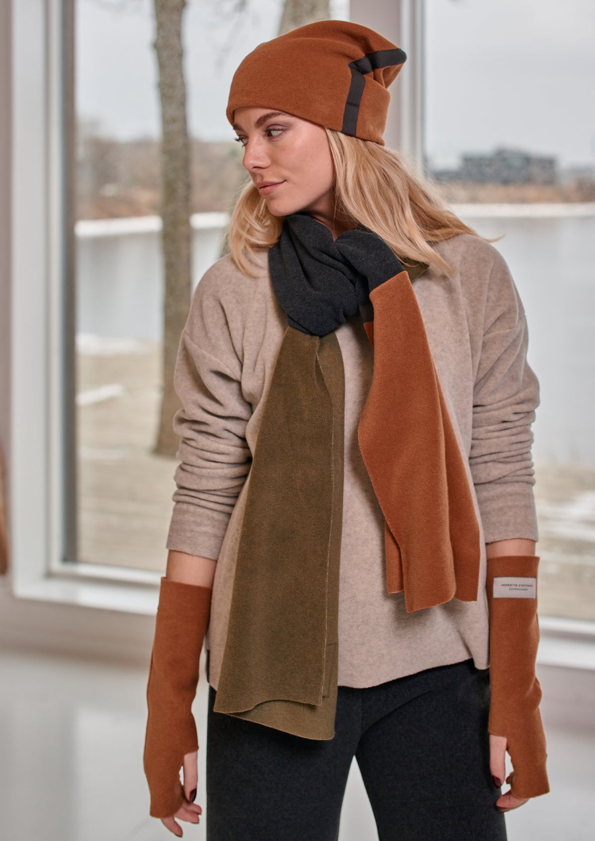 HENRIETTE STEFFENSEN COPENHAGEN HANDGELENK-WÄRMER - 6022 WRIST WARMERS RUST 706