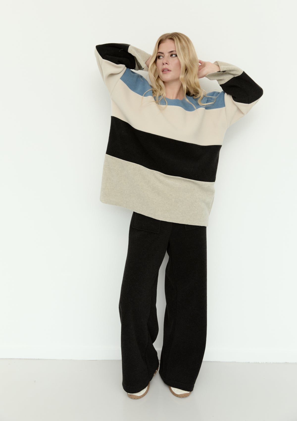 HENRIETTE STEFFENSEN COPENHAGEN MIX BLUSE - 1417 BLUSER COOL COLORS GREY 475