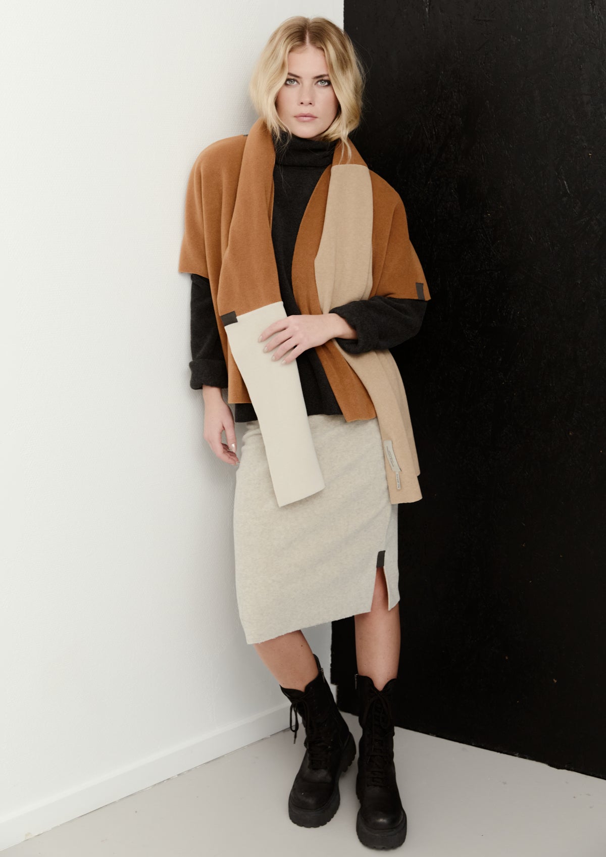 HENRIETTE STEFFENSEN COPENHAGEN ROCK - 3220 NEDERDELE SAND 805
